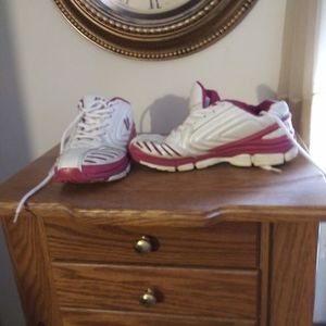 Vintage athletic shoes , Women's, white and red